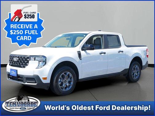 Space White Metallic 2025 Ford Maverick XLT