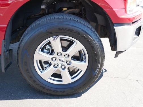 Ruby Red Metallic 2019 Ford F-150 XLT