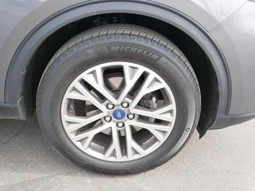 Carbonized Gray Metallic 2022 Ford Escape SEL