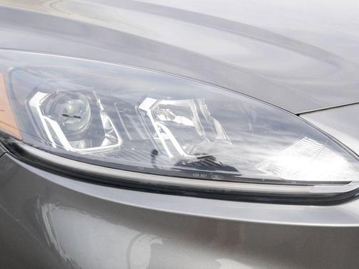 Carbonized Gray Metallic 2022 Ford Escape SEL