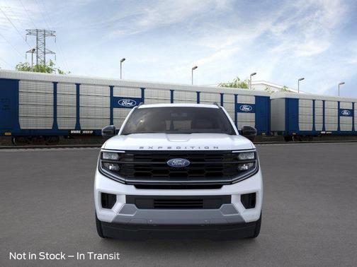 Star White 2026 Ford Expedition Platinum