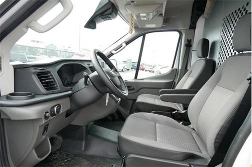 2025 Ford Transit-250 148 WB Medium Roof Cargo