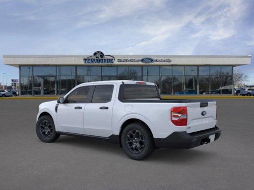 Space White Metallic 2026 Ford Maverick XLT