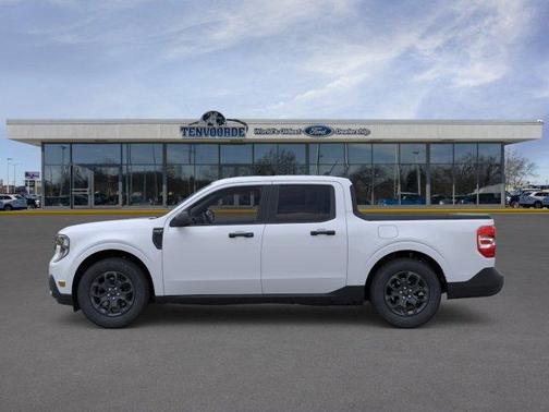 Space White Metallic 2026 Ford Maverick XLT