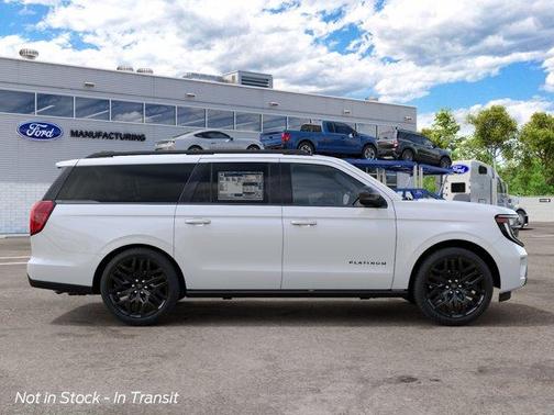 Star White 2027 Ford Expedition Max Platinum