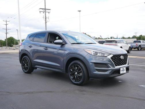 Coliseum Gray 2019 Hyundai TUCSON SE