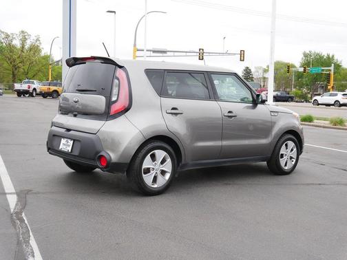 Titanium Gray 2016 Kia Soul Base