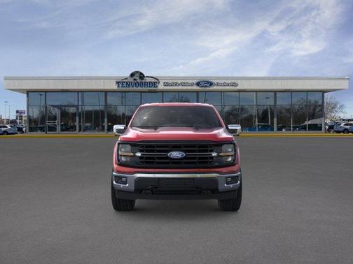 Ruby Red Metallic Tinted Clearcoat 2026 Ford F-150 XLT