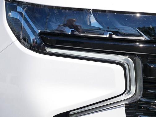 Summit White 2024 Chevrolet Tahoe RST