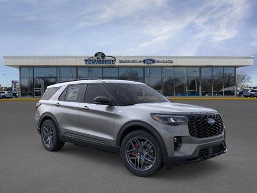 Carbonized Gray Metallic 2026 Ford Explorer ST-Line