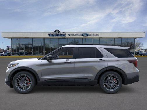 Carbonized Gray Metallic 2026 Ford Explorer ST-Line