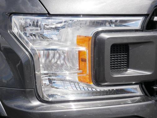 Magnetic Metallic 2018 Ford F-150 XLT