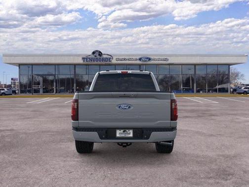 Avalanche 2026 Ford F-150 XLT