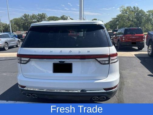 White Metallic 2023 Lincoln Aviator Reserve AWD
