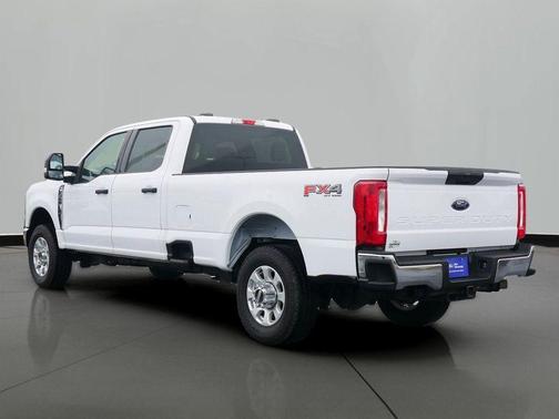 2024 Ford F-350 XLT