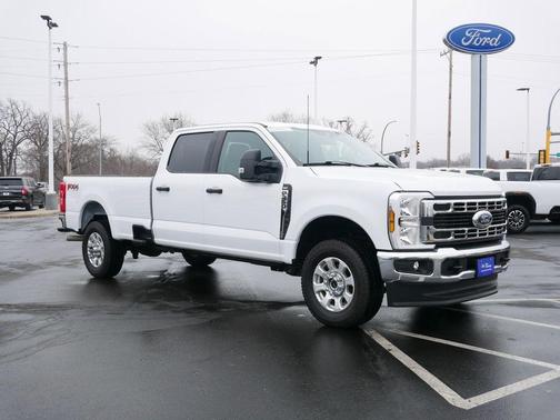 2024 Ford F-350 XLT