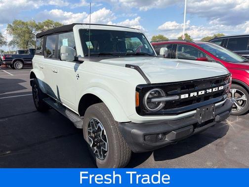 Cactus 2022 Ford Bronco Outer Banks