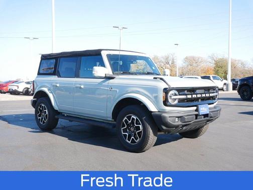 Cactus 2022 Ford Bronco Outer Banks