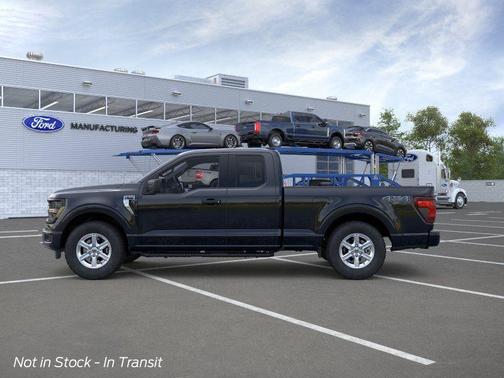 Agate Black Metallic 2026 Ford F-150 XLT