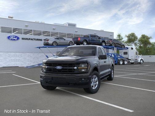 Agate Black Metallic 2026 Ford F-150 XLT