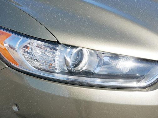 2013 Ford Fusion Hybrid SE