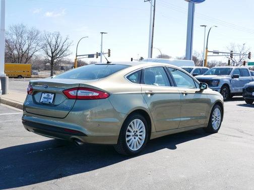 2013 Ford Fusion Hybrid SE