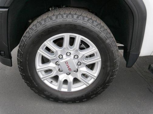 2024 GMC Sierra 3500 SLT