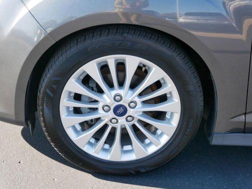 2017 Ford C-Max Hybrid SE