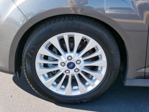 2017 Ford C-Max Hybrid SE