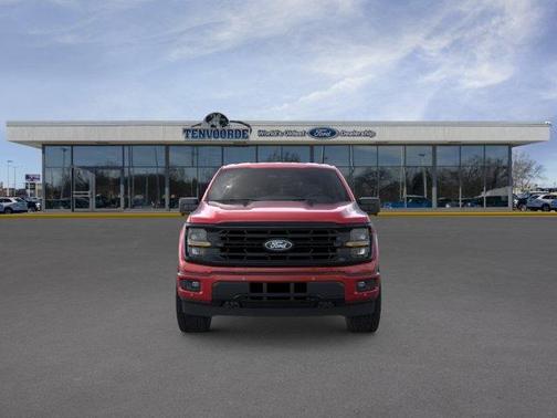 Ruby Red Metallic Tinted Clearcoat 2026 Ford F-150 XLT