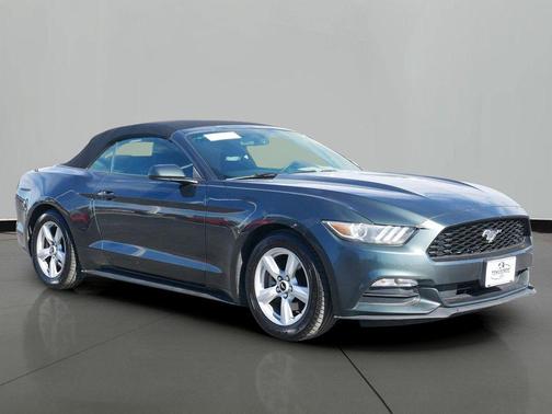 2015 Ford Mustang V6