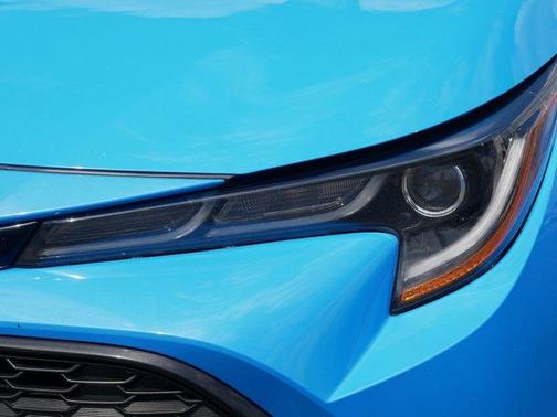 2020 Toyota Corolla Hatchback SE