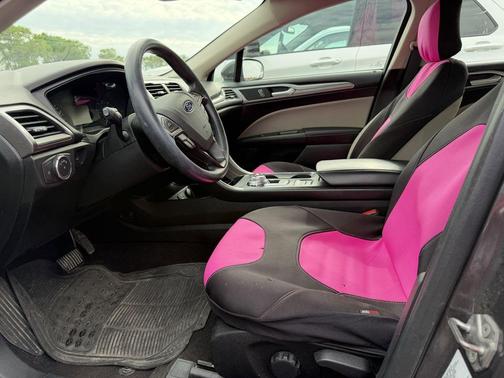 Magnetic 2019 Ford Fusion S