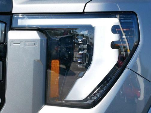 2024 GMC Sierra 3500 AT4