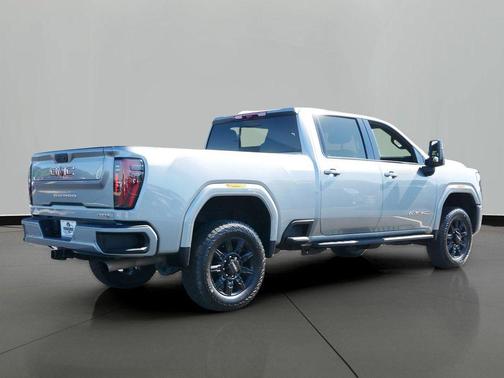 2024 GMC Sierra 3500 AT4
