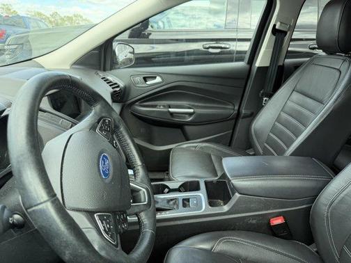 Magnetic 2018 Ford Escape SEL