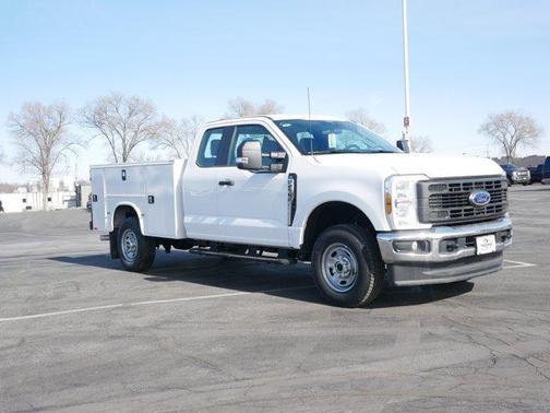 Oxford White 2026 Ford F-250 XL