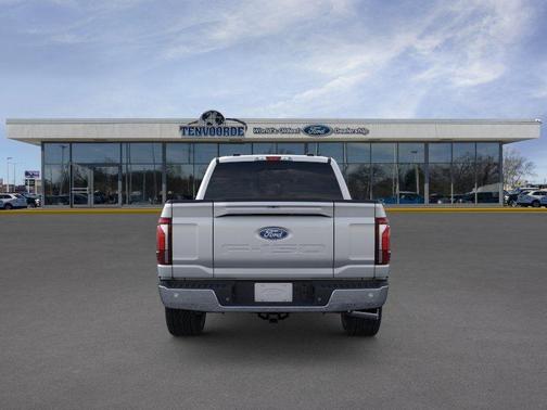 Iconic Silver Metallic 2026 Ford F-150 Lariat