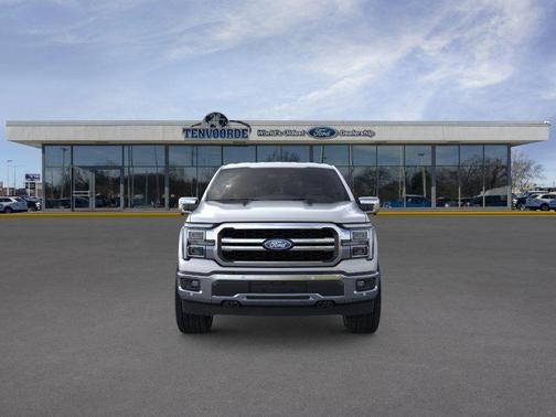 Iconic Silver Metallic 2026 Ford F-150 Lariat
