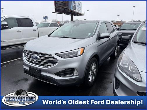 2022 Ford Edge Titanium