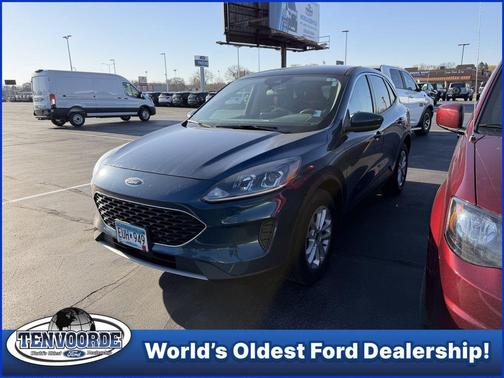 Dark Persian Green Metallic 2020 Ford Escape SE
