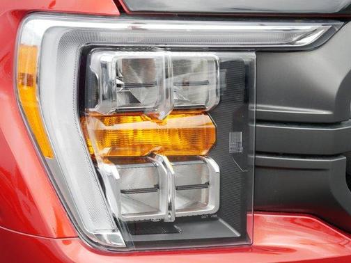 Hot Pepper Red Metallic Tinted Clearcoat 2023 Ford F-150 XLT