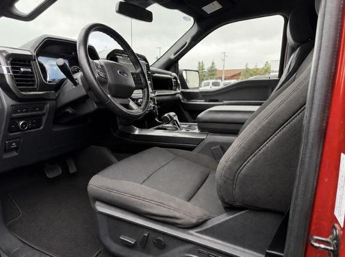 Hot Pepper Red Metallic Tinted Clearcoat 2023 Ford F-150 XLT