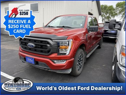 Hot Pepper Red Metallic Tinted Clearcoat 2023 Ford F-150 XLT