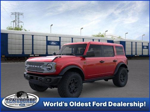 Ruby Red Metallic Tinted Clearcoat 2026 Ford Bronco Badlands