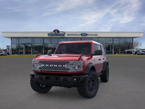 Ruby Red Metallic Tinted Clearcoat 2026 Ford Bronco Badlands