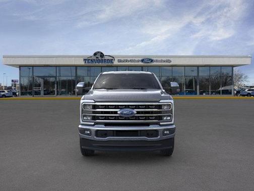 2025 Ford F-350 Lariat Super Duty