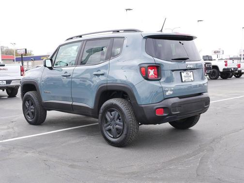 Anvil 2017 Jeep Renegade Latitude