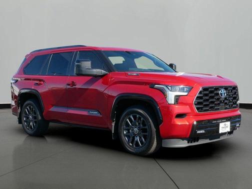 2024 Toyota Sequoia Platinum