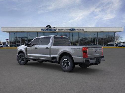 2025 Ford F-350 Lariat Super Duty